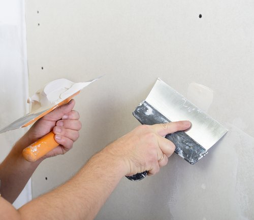 https://www.handymanconnection.net/blueash/wp-content/uploads/sites/10/2021/05/shutterstock_161014658.jpg