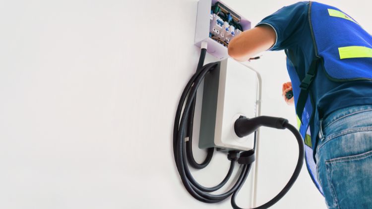 Ensures Correct Placement of the Charging Station