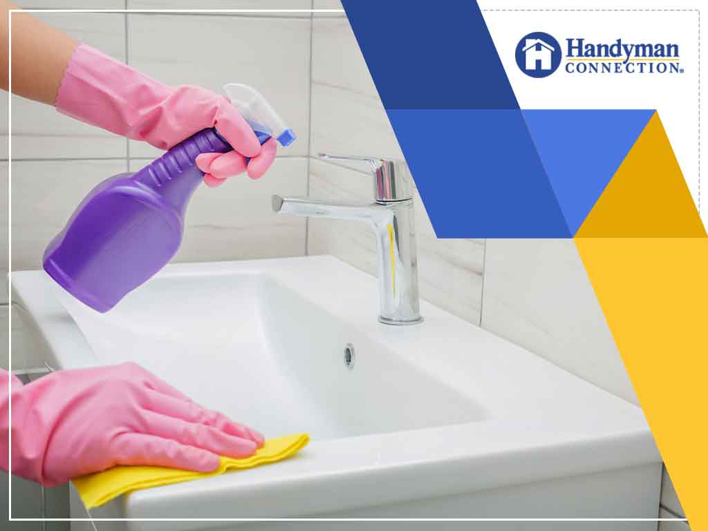 5 Efficient Bathroom Cleaning Tips and Tricks to Consider