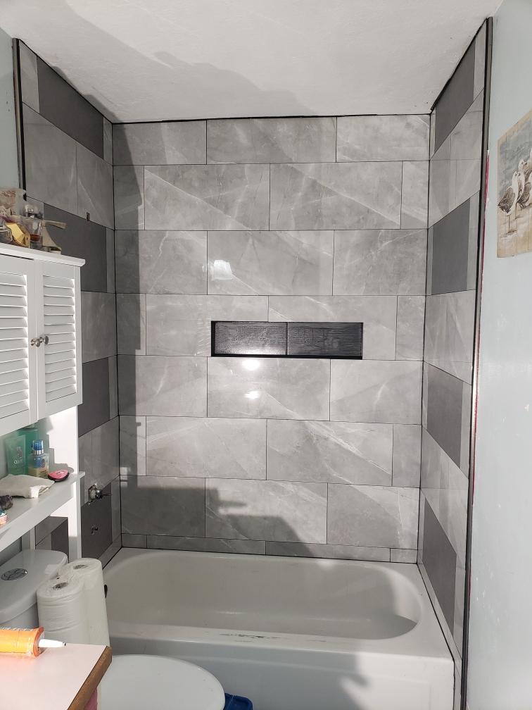 expert tile repair in Pittsburgh and Coraopolis, PA
