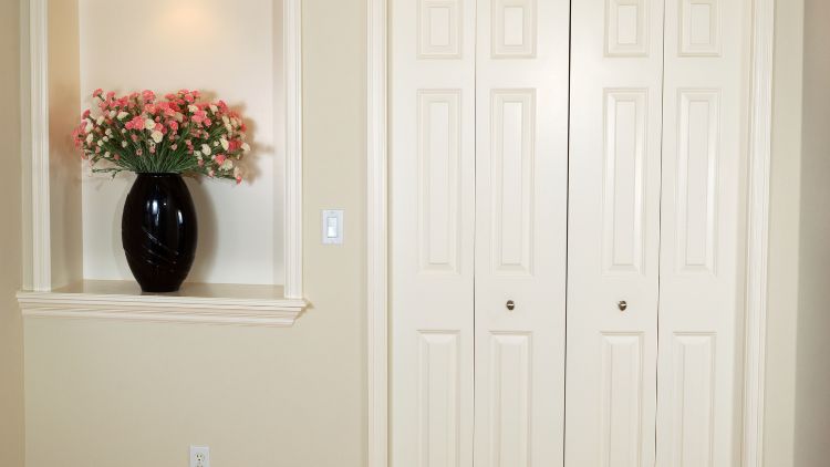 https://www.handymanconnection.net/hamilton/wp-content/uploads/sites/73/2025/07/Why-Your-Closet-Doors-Stick—and-How-a-Handyman-Can-Fix-It.jpg