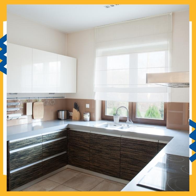 https://www.handymanconnection.net/kelowna/wp-content/uploads/sites/24/2022/04/The-Benefits-Of-Having-an-Organized-Kitchen-in-Kelowna.jpg