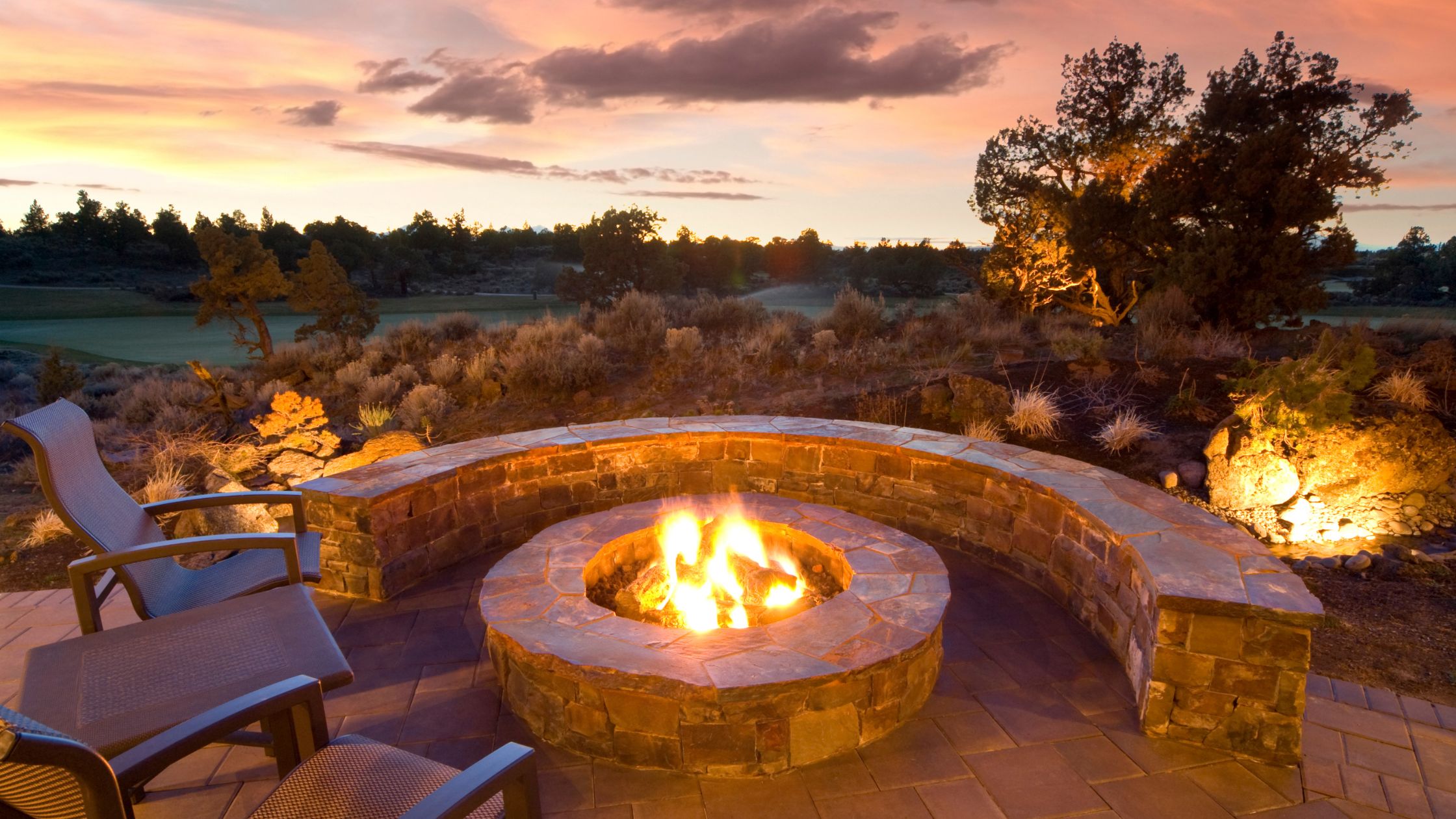 https://www.handymanconnection.net/mckinney/wp-content/uploads/sites/31/2022/08/fire-pit.jpg