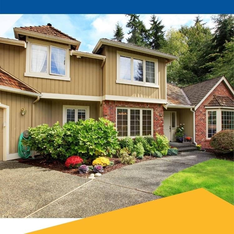 https://www.handymanconnection.net/mississauga/wp-content/uploads/sites/66/2022/05/Carpentry-Services-Signs-To-Replace-Exterior-Trim.jpg