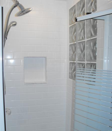 https://www.handymanconnection.net/ottawa/wp-content/uploads/sites/38/2021/06/Ottawa_CeramicShowerInstall-1.jpg