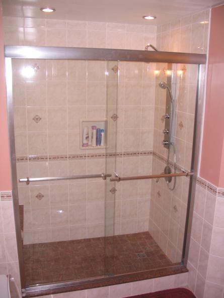 https://www.handymanconnection.net/ottawa/wp-content/uploads/sites/38/2021/06/ensuite_shower5_445x593-1.jpg