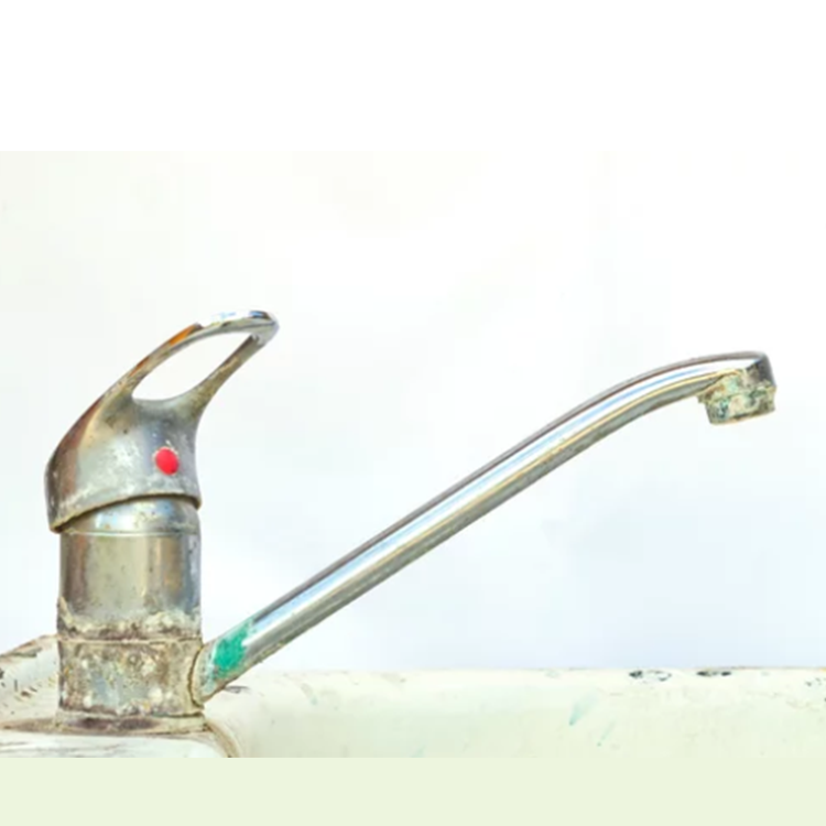3 Signs You Need to Replace Your Kitchen Faucet