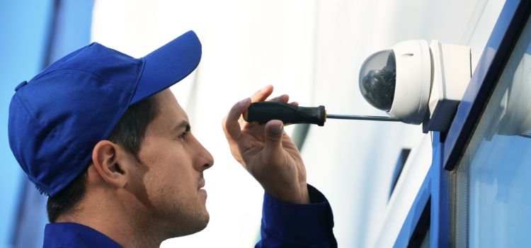 Why Choose a Handyman for Camera Setup