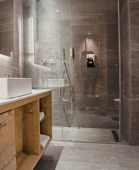 Modern bathroom