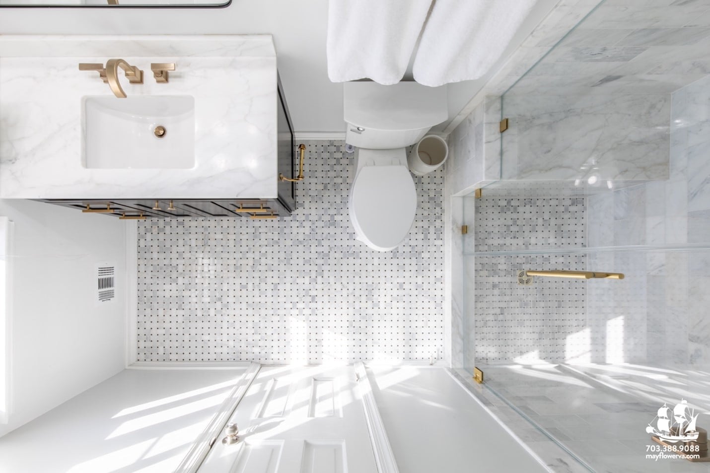 https://www.handymanconnection.net/pasadena/wp-content/uploads/sites/39/2023/07/How-to-make-a-small-bathroom-feel-luxurious-Classic-and-Elegant.jpg