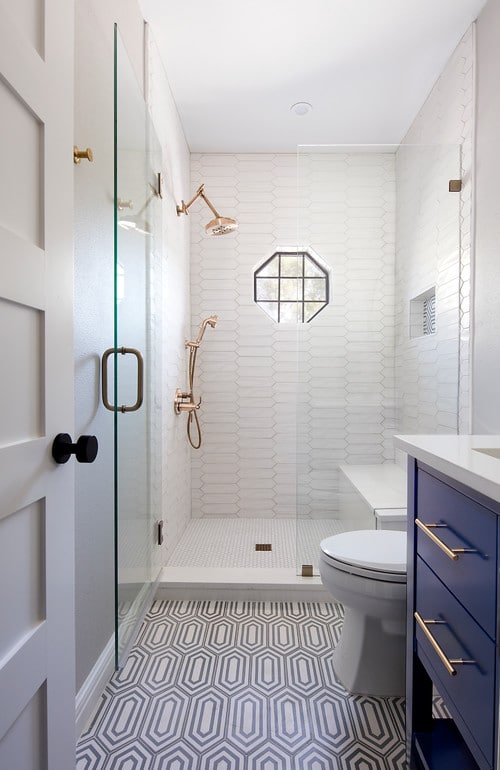 https://www.handymanconnection.net/pasadena/wp-content/uploads/sites/39/2023/08/courtyard-remodel-austin-texas-bathroom-etch-design-group-img03a147e80aba9a35_8-3771-1-8c3c22b.jpg