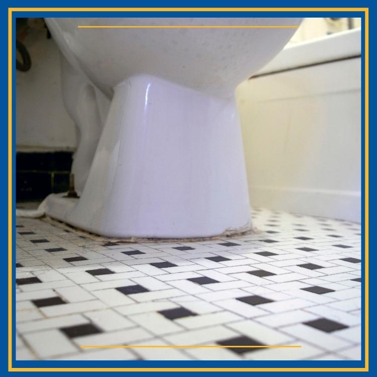 https://www.handymanconnection.net/red-deer/wp-content/uploads/sites/42/2022/07/3-Signs-You-Need-a-New-Bathroom-Floor-in-Red-Deer.jpg