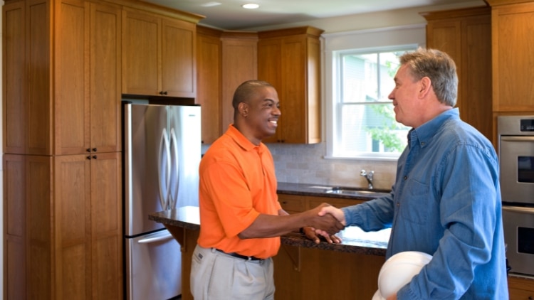 Maintaining Open Lines of Communication with Your Contractor