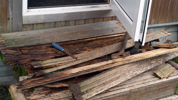 https://www.handymanconnection.net/vancouverbc/wp-content/uploads/sites/32/2025/05/Repair-Or-Replace-Your-Deck_Signs-Your-Deck-Might-Need-Replacement.jpg