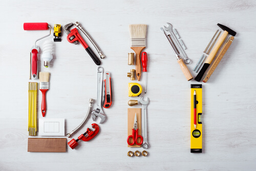 https://www.handymanconnection.net/victoria/wp-content/uploads/sites/52/2021/06/shutterstock_371937541.jpg