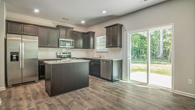 Elevate Kitchen Walls with Satin Paint Finishes