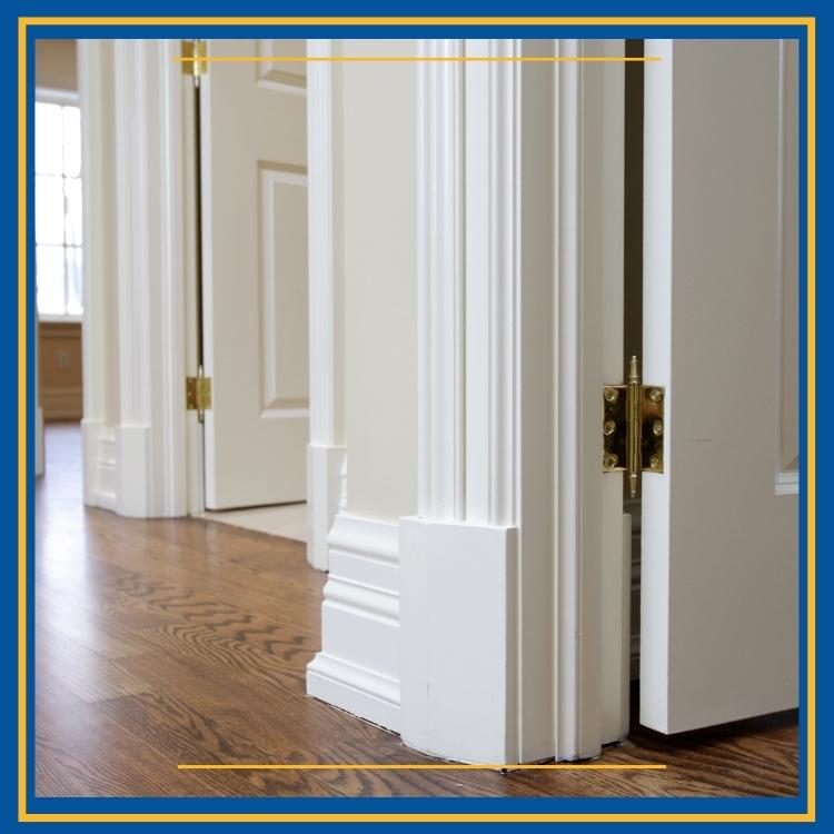 https://www.handymanconnection.net/winnipeg/wp-content/uploads/sites/57/2022/06/3-Floor-Trim-Styles-For-Your-Winnipeg-Home.jpg