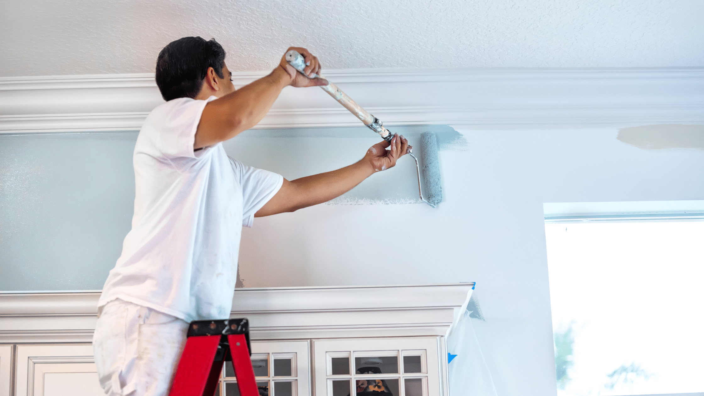 https://www.handymanconnection.net/wp-content/uploads/2023/03/interior-painting.png